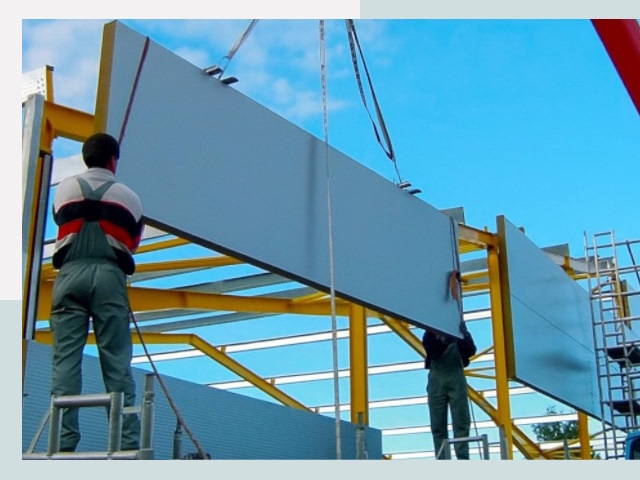 Монтаж сэндвич-панелей в Ульяновске от 617 руб.